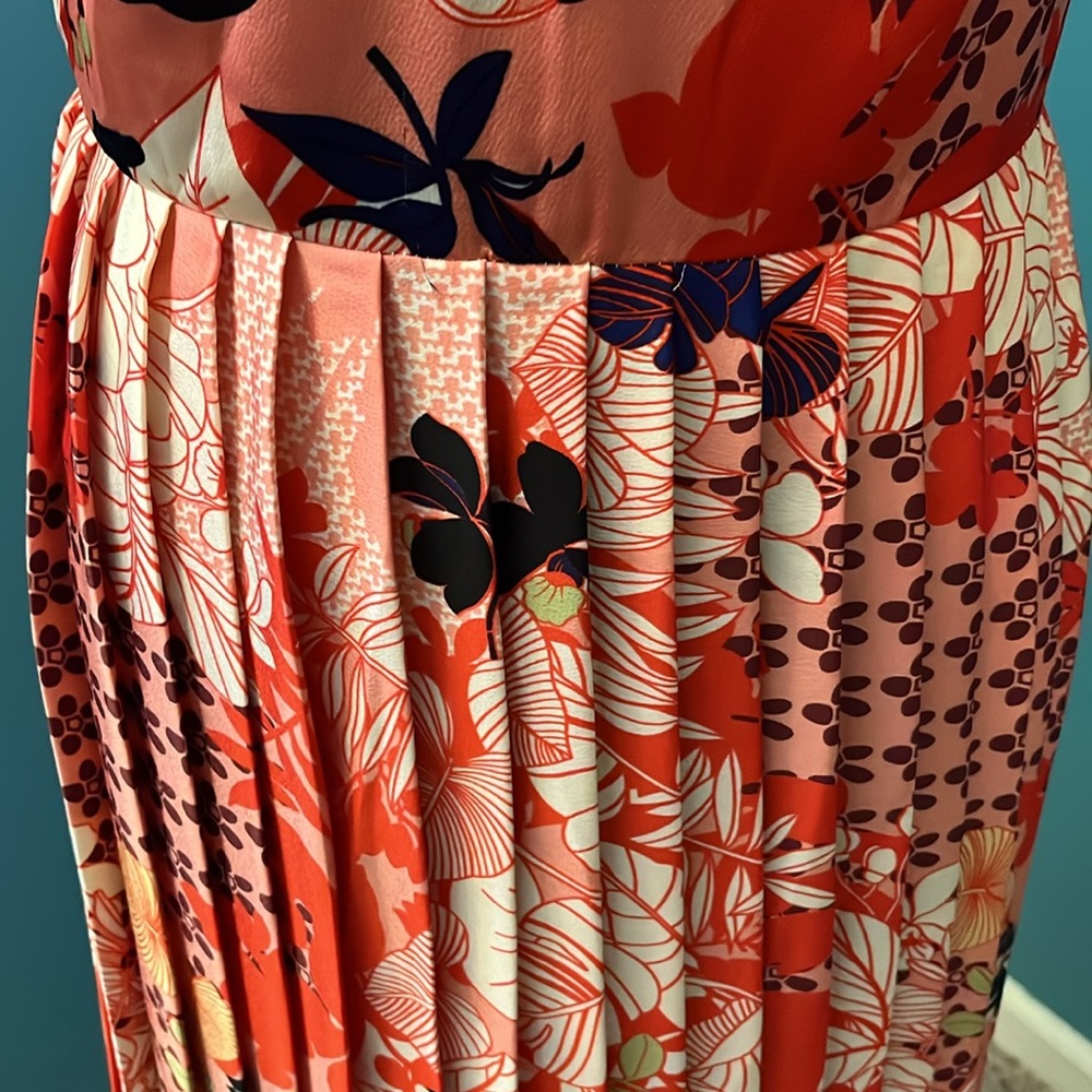 NWT Dalia McPhee Floral Printed Pleated Midi Dress Size Medium - Picture 5 of 16
